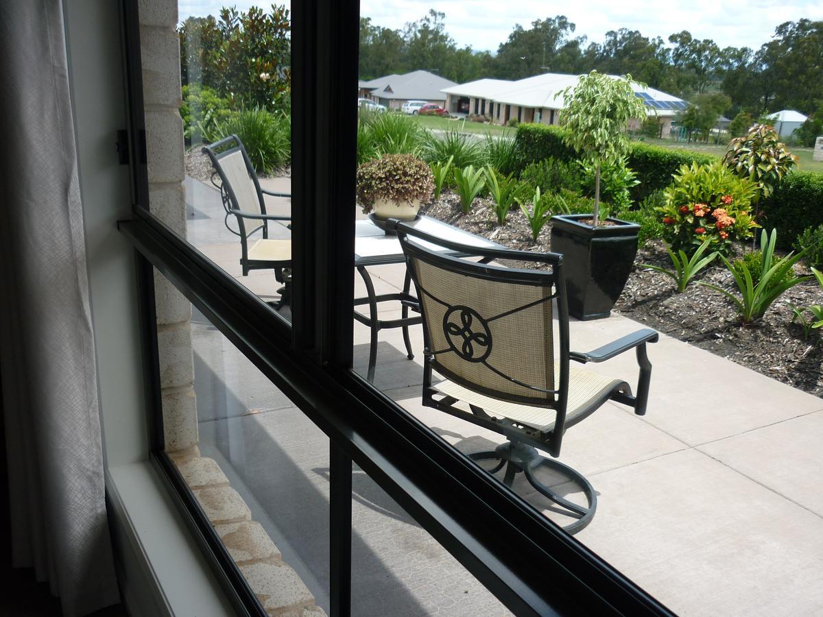 Willowbank Drive Bed & Breakfast ภายนอก รูปภาพ