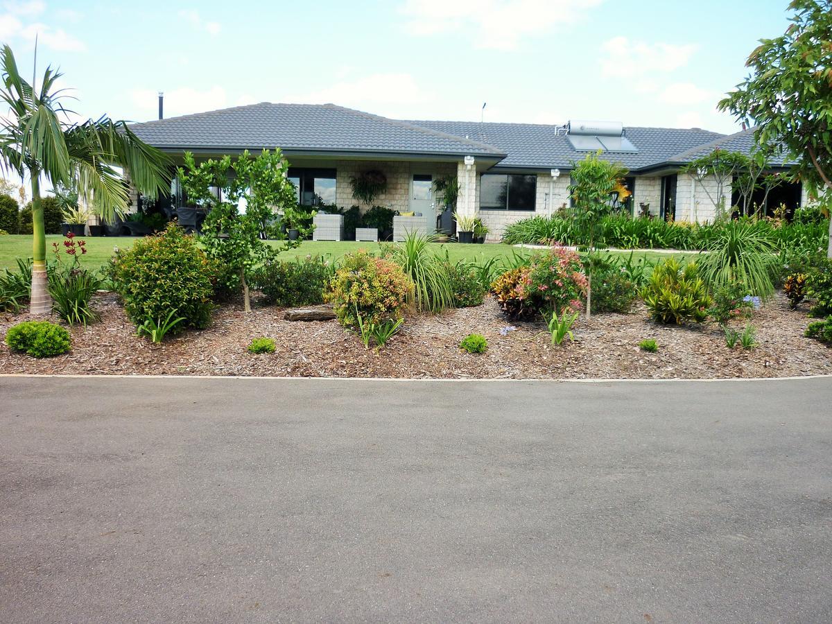 Willowbank Drive Bed & Breakfast ภายนอก รูปภาพ