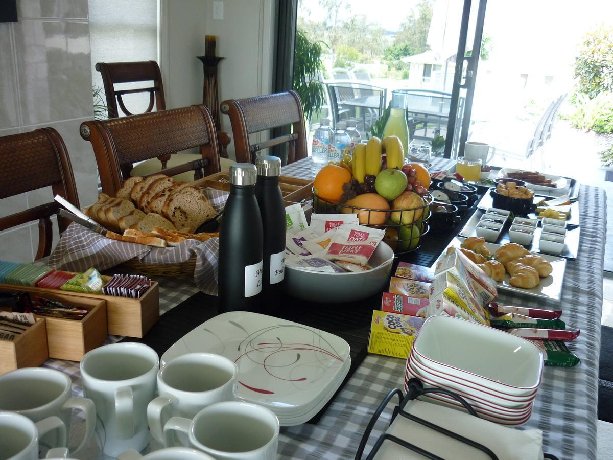 Willowbank Drive Bed & Breakfast ภายนอก รูปภาพ