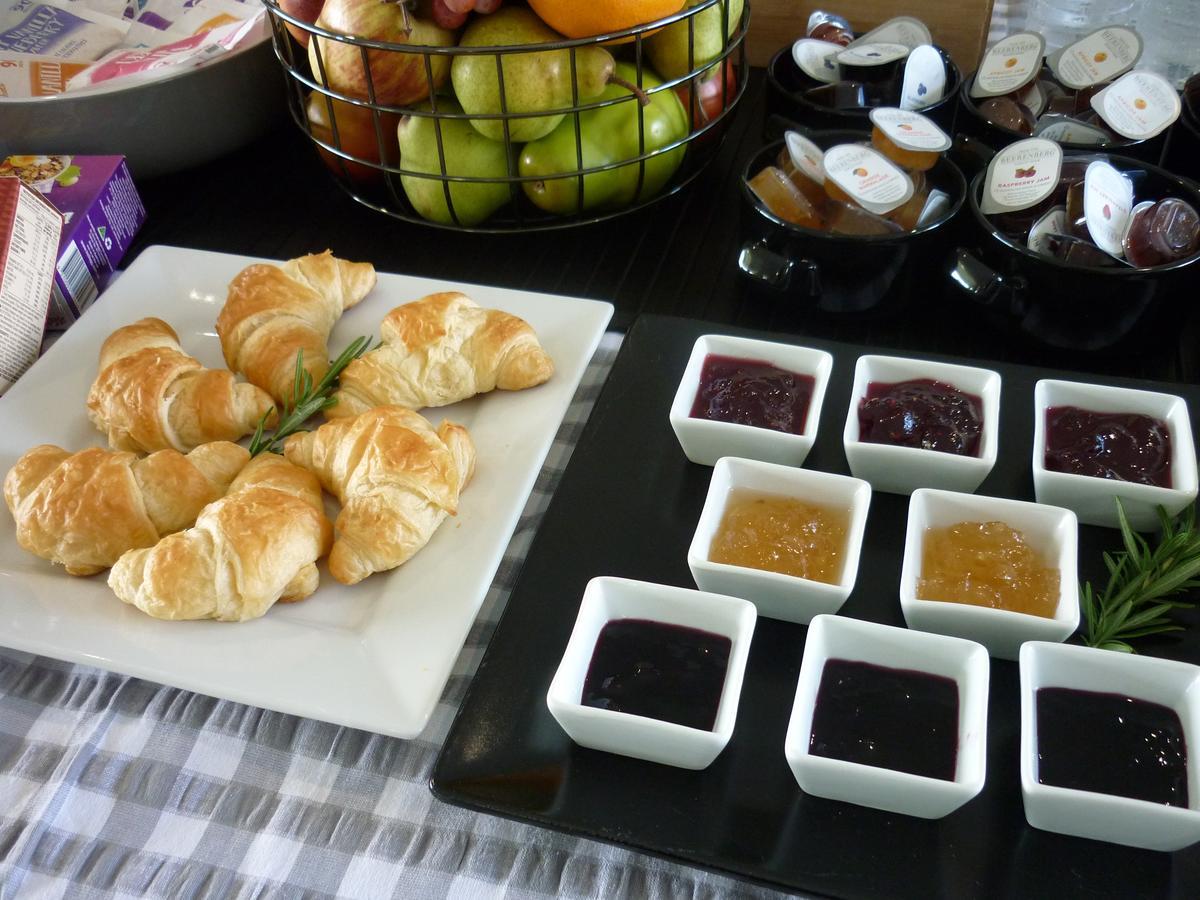 Willowbank Drive Bed & Breakfast ภายนอก รูปภาพ