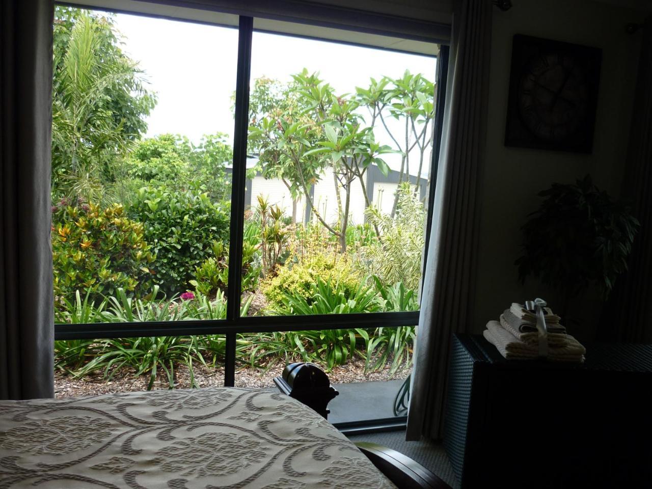 Willowbank Drive Bed & Breakfast ภายนอก รูปภาพ